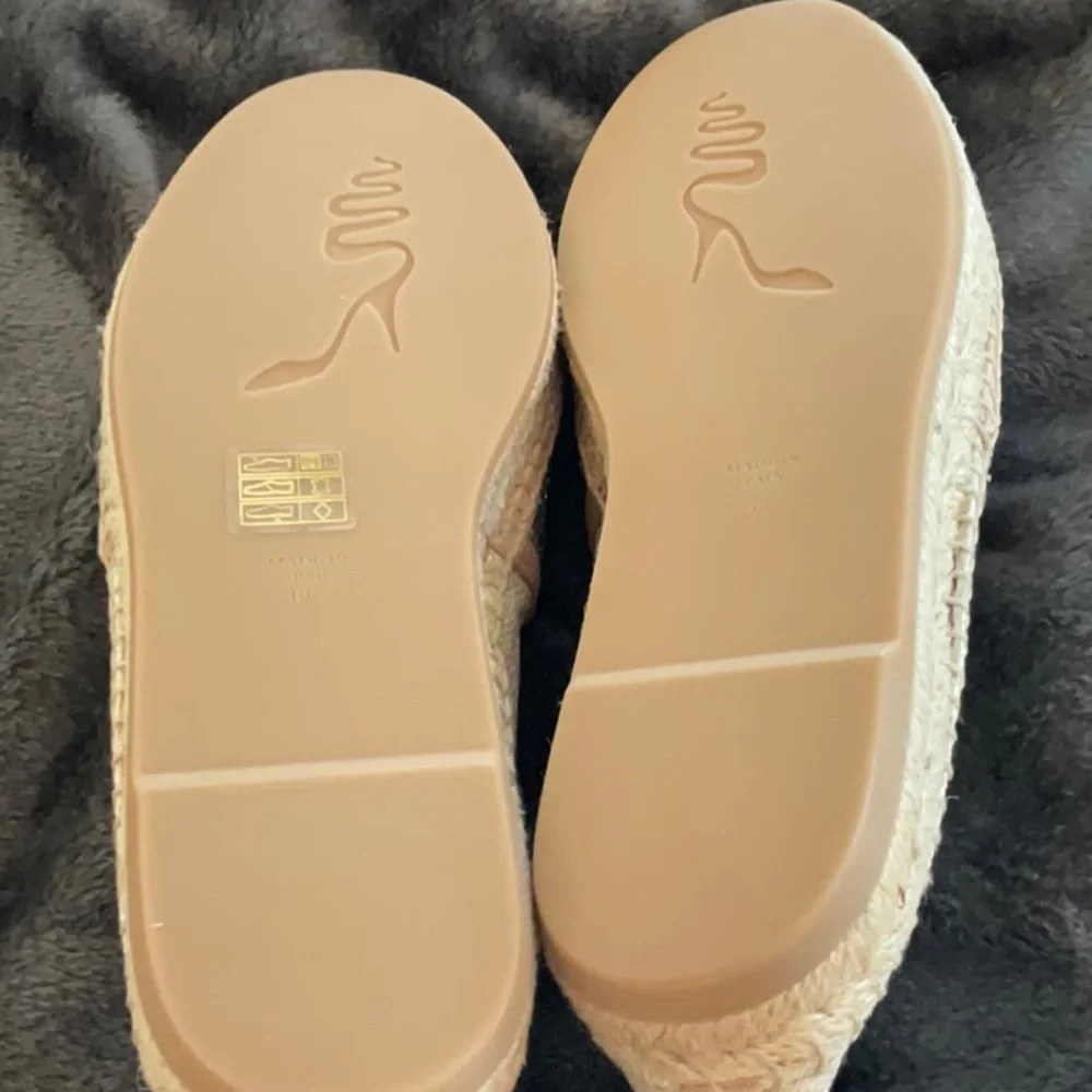 NWT RENE CAOVILLA PALE PINK JEWELED AND SHIMMER ESPADRILLES EU41 US10